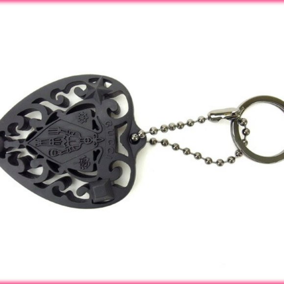 Authentic GUCCI Key Ring Heart - Picture 2 of 4
